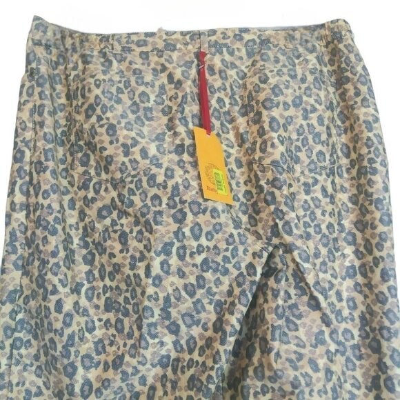Ruby Rd Size 16 Pants Capris Womens Beige Blue Leopard Print Stretch - Picture 5 of 7